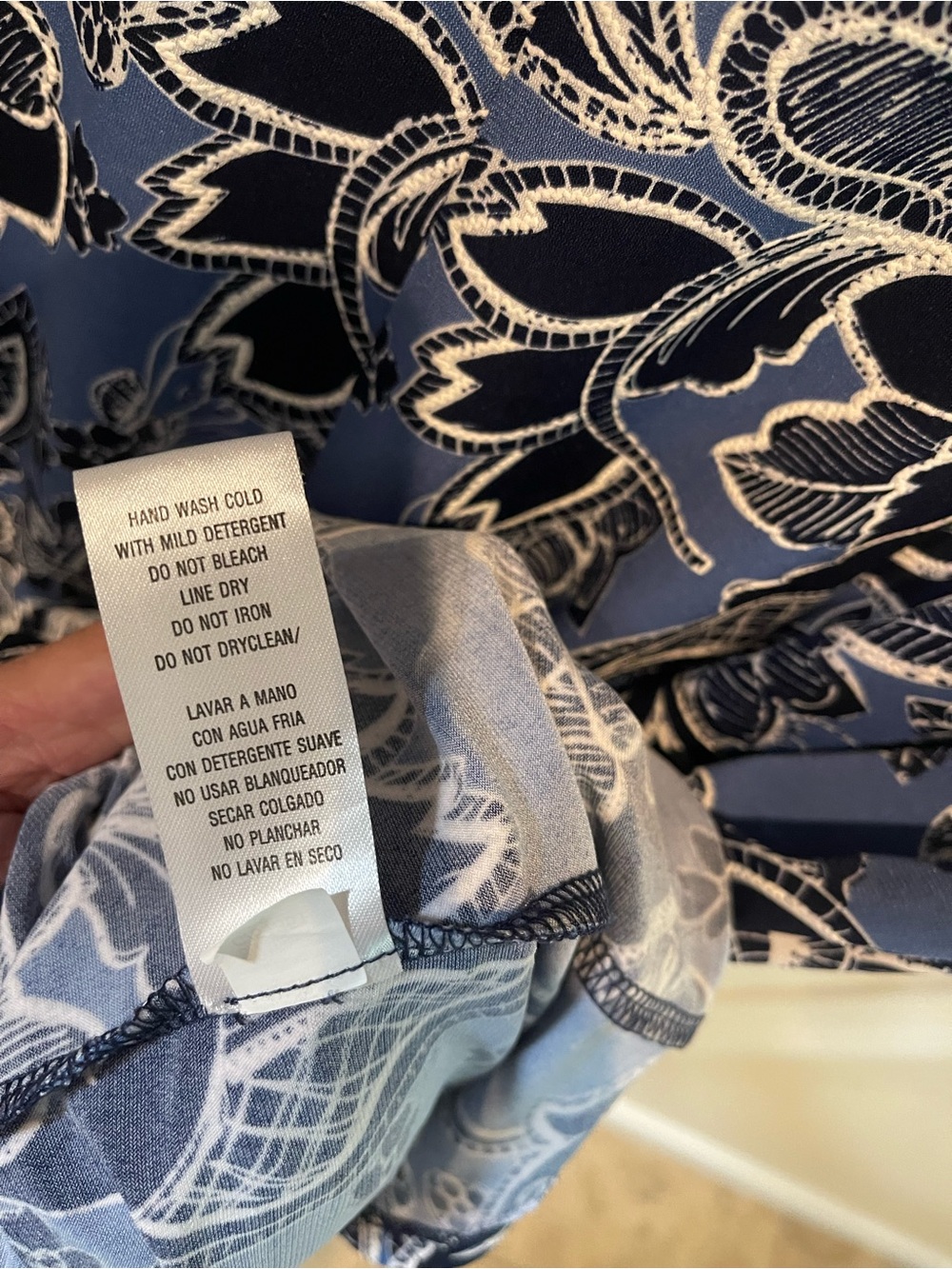 Studio One Navy, Blue, and White Floral Midi Dress Small with Stretch - Picture 5 of 16